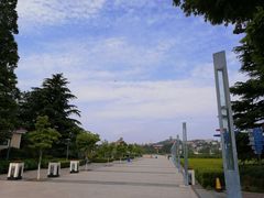-汇泉广场