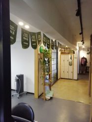 -马克男发时尚店