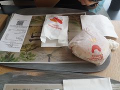 -麦当劳(展览路店)