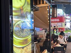 -HIHE Bistro·Oyster Bar(华熙live店)