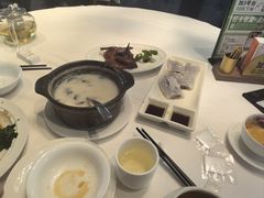 -怀德酒楼·粤菜·海鲜·茶点(宝安国际机场店)