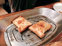 馕坑烤包子-阿里家·新疆烤肉酒場 by MIG