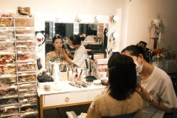 -一揽芳华汉服旗袍体验馆(拙政园店)