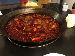 -岗上渣渣老火锅(两路口店)