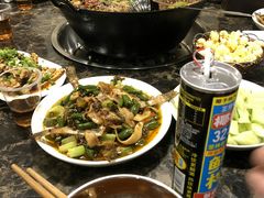 -鸿顺老铁锅美蛙鱼府(解放碑店)