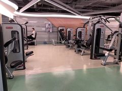 -宝力豪健身(中粮广场店)