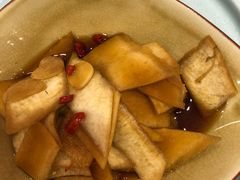 -独一处·物新集市(红谷滩店)