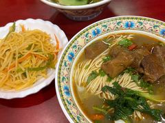 -金杨拉面王小吃面馆·牛三宝面·红烧牛肉粉