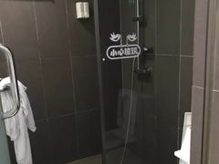 -鲜屋惟曼酒店(西湖宋城九溪店)