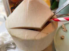 泰国天然椰青-润园四季椰子鸡火锅(南山海岸城店)