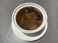 茶树菇龙骨汤-先记烧鹅王·本地粤菜(福永店)
