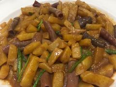 炒海肠-品味居·首店·大连鲜活海鲜大连菜(东港店)