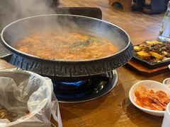 -喇喇排骨火锅·传统韩式脊骨汤(望京西园总店)