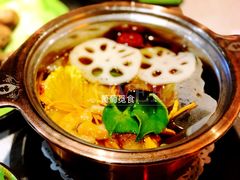 -一叶一世界·素食餐厅(锦华万达店)