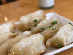 -小姜锅贴(凤凰街店)