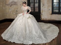 -Renee芮亦婚纱