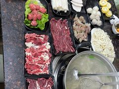 -山珍鲜牛肉火锅本地老字号(汕中老店)