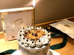 -山与蓝·轻糖鲜果蛋糕(勒泰店)