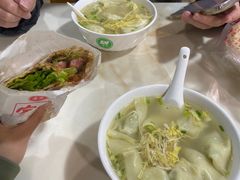 -绿杨馄饨临顿路店