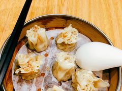 特惠尝鲜鲜肉笋丁烧卖-巧燕坊一笼一蒸(庆春广场地铁站店)