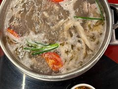 -老石黑山羊毛驴肉火锅(金凯广场店)