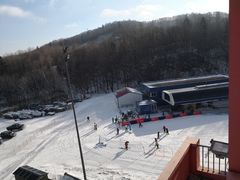 -亚布力新体委滑雪场