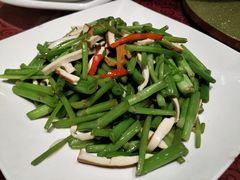 芦蒿炒豆干-集贤门·徽菜(福田店)