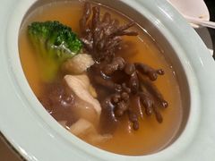 -香山湖渔家大院