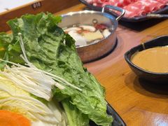 -呷哺呷哺(万达新世界店)