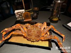 -蟹犇前•帝王蟹雪蟹(陆家嘴店)