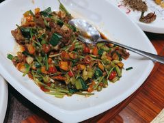 -品味居·首店·大连鲜活海鲜大连菜(东港店)