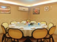 -东记炭炉·海鲜鸡煲(龙华店)