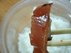 -四更周店烤乳猪