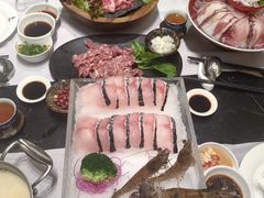 -红鼎豆捞·非遗鲍皇汤火锅(宝丰路店)