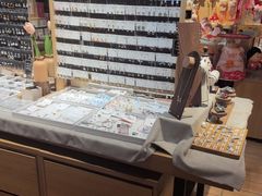-九木杂物社(新奥购物中心店)