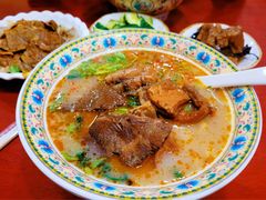 -金杨拉面王小吃面馆·牛三宝面·红烧牛肉粉