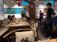 -尚尚仙·酸汤猪手·猪肚鸡火锅(华联万柳购物中心店)