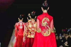 -禾米旗袍妈妈装礼服定制(嘉业国贸店)