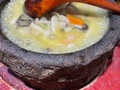 石锅小煮鲜杂菌-敏珠拉姆藏餐·南京厨房(富春江东街店)