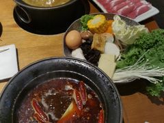 -呷哺呷哺(融创茂店)