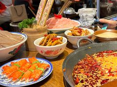 -萍姐火锅·公路夜市(武汉首店)