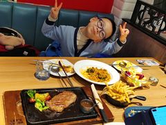 -必胜客(广渠路店)