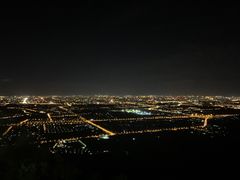 -鬼笑石后山停车场