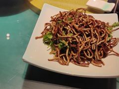 -呷湘厨·鱼汤捞饭·剁椒鱼头·辣椒炒肉(国家会展中心店)