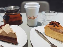 拿铁-Seesaw Coffee(上生新所店)