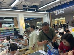 -郑在DIY·潮玩银饰绘画手作(中央大道旗舰店)