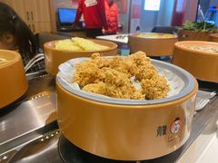 -龍歌自助小火锅(市南金茂湾店)