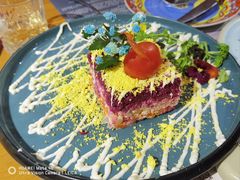 -米德维奇俄式西餐厅(西六道街店)