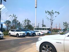 -融创茂-停车场