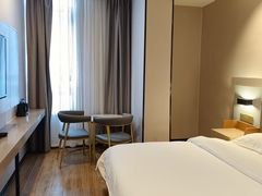 -凯亚斯顿酒店(深圳罗湖水贝国际珠宝城店)